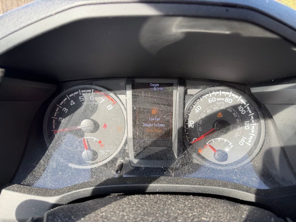 2023 Toyota Tacoma SR V6