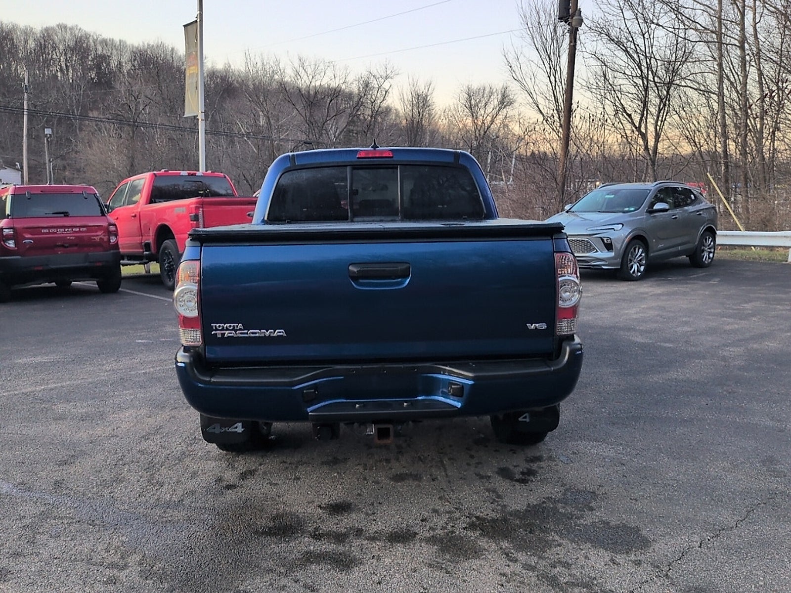 2015 Toyota Tacoma Base V6