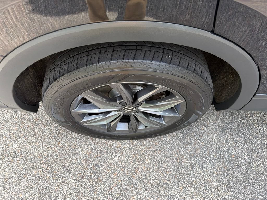 2024 Volkswagen Tiguan 2.0T SE