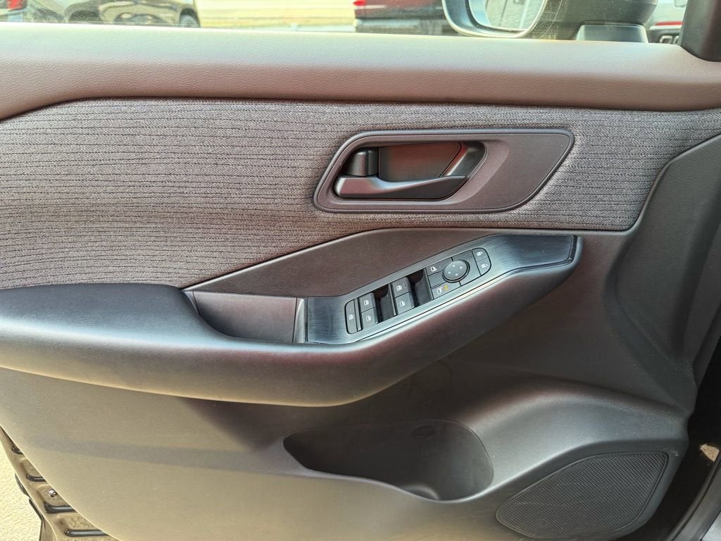 2023 Nissan Rogue S Intelligent AWD