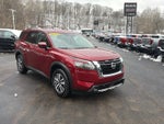 2023 Nissan Pathfinder SL 4WD