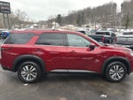 2023 Nissan Pathfinder SL 4WD