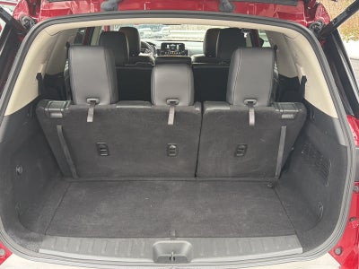 2023 Nissan Pathfinder SL 4WD