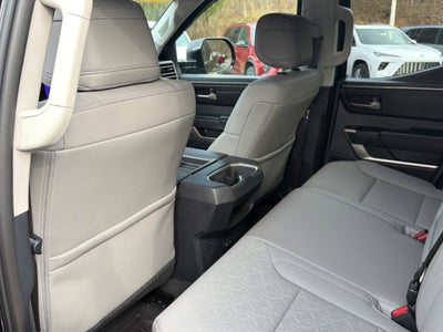 2024 Toyota Tundra 4WD SR5