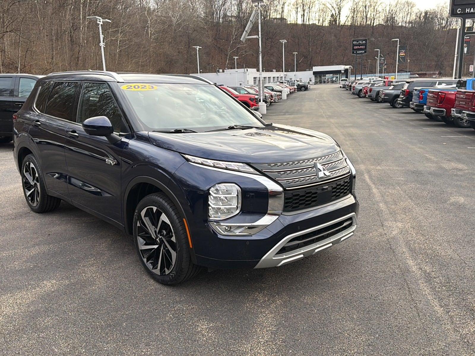 2023 Mitsubishi Outlander PHEV SEL S-AWC