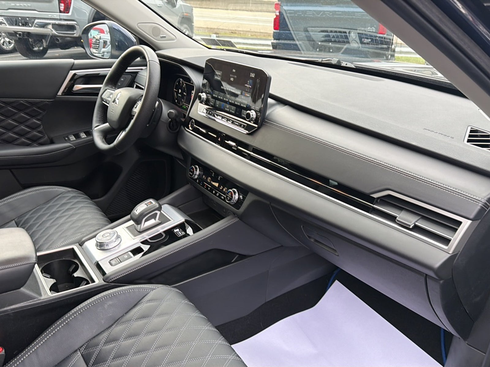 2023 Mitsubishi Outlander PHEV SEL S-AWC