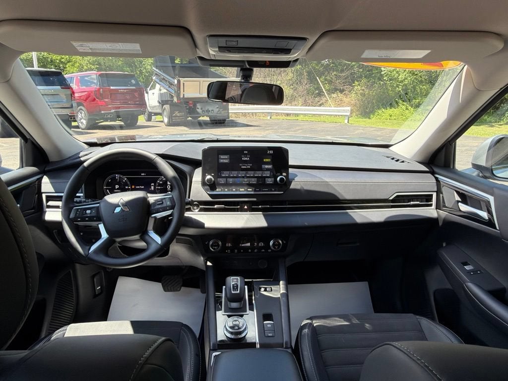 2024 Mitsubishi Outlander PHEV SE S-AWC