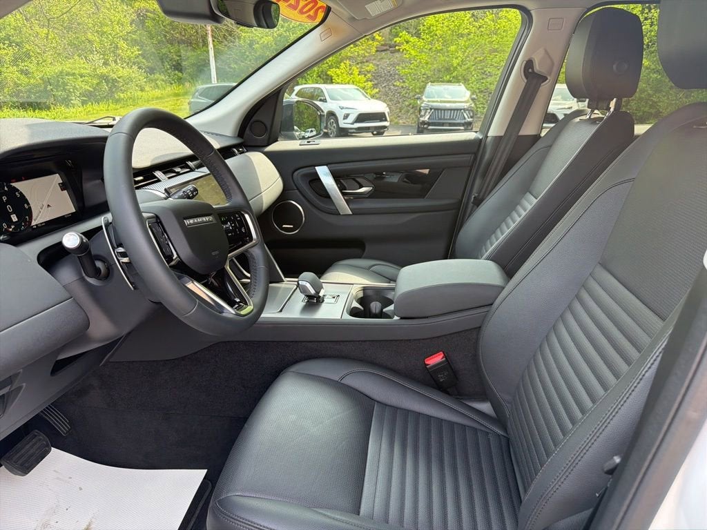 2024 Land Rover Discovery Sport Core S