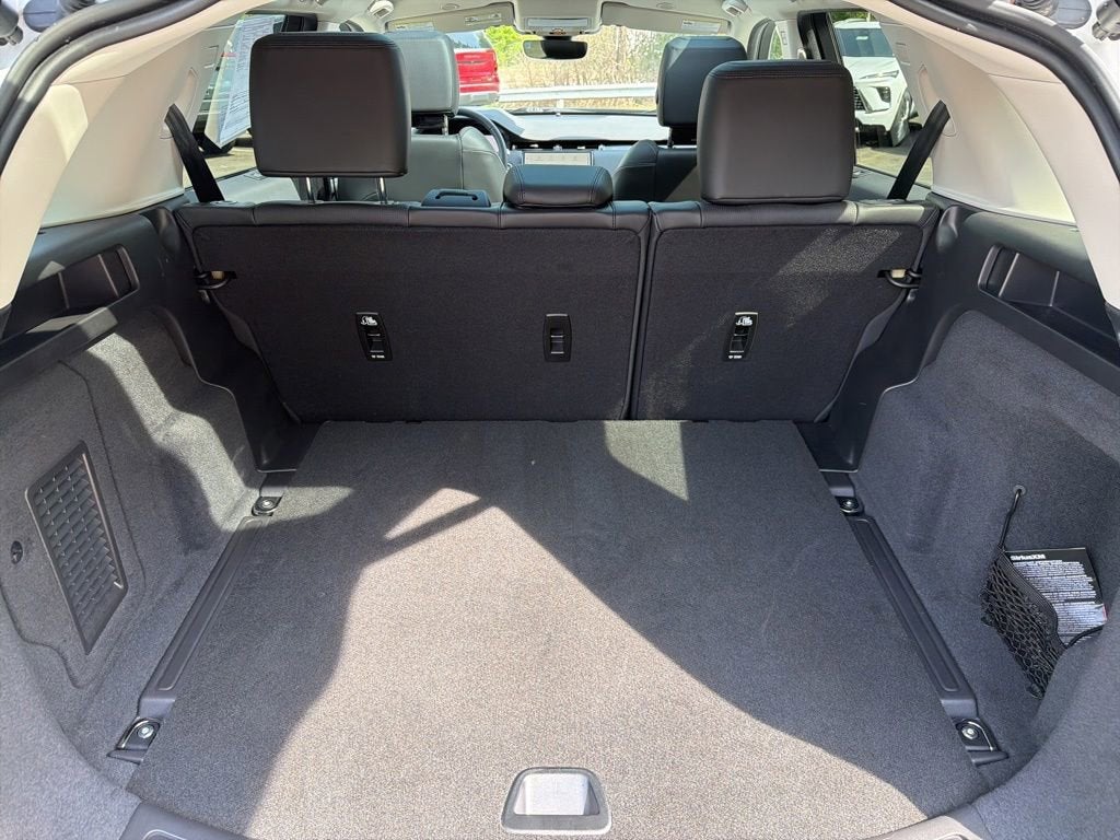 2024 Land Rover Discovery Sport Core S