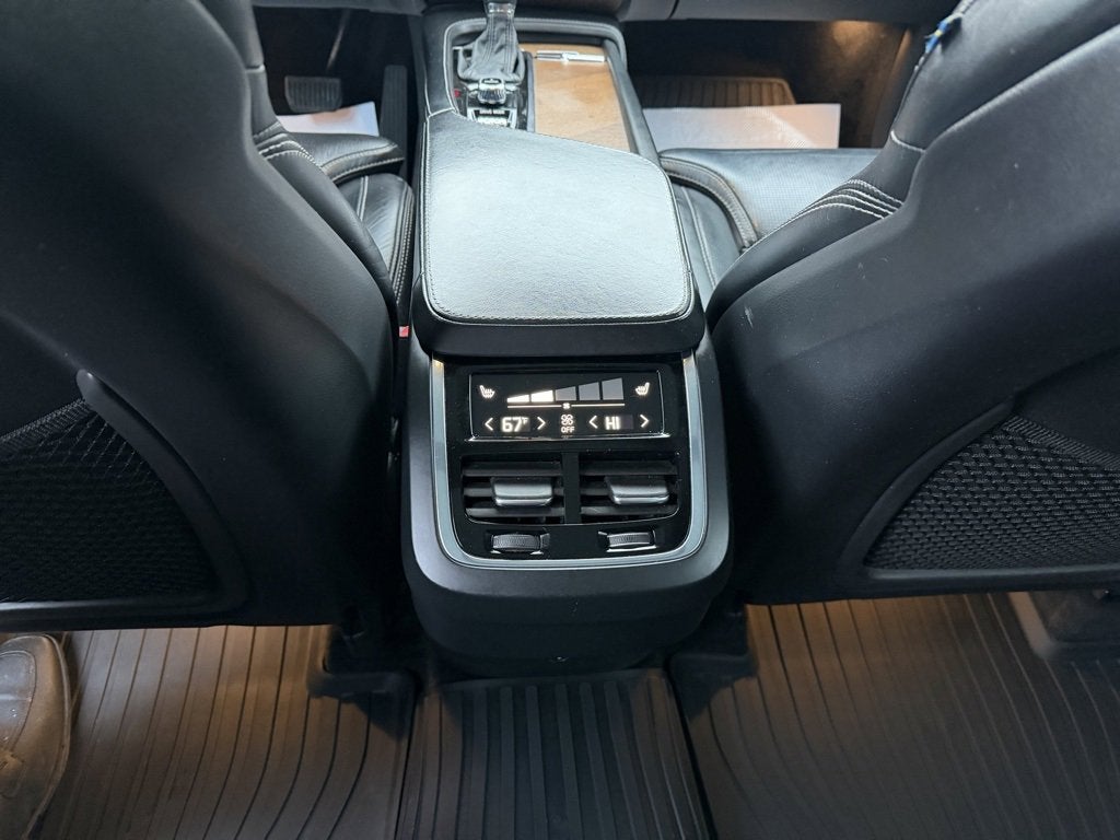 2017 Volvo XC90 T6 Inscription
