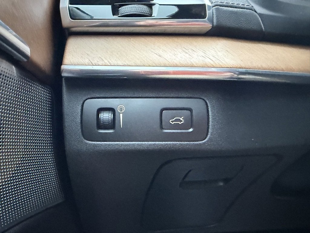 2017 Volvo XC90 T6 Inscription