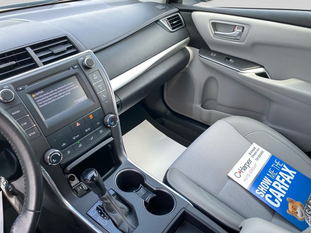 2017 Toyota Camry SE