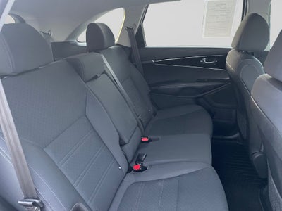 2020 Kia Sorento S