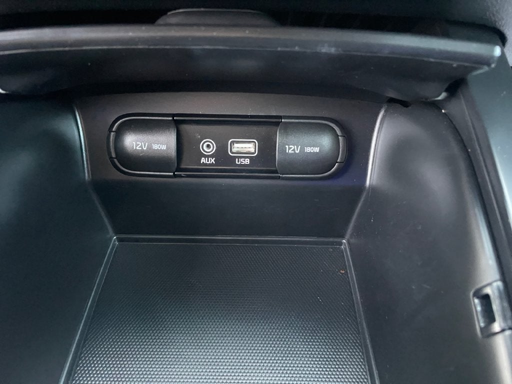 2020 Kia Sorento S