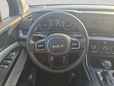2022 Kia Carnival LX