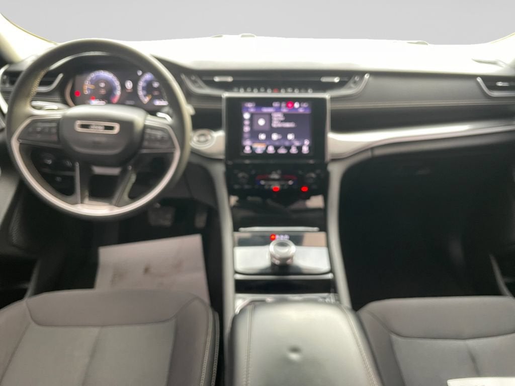 2023 Jeep Grand Cherokee L Laredo 4x4