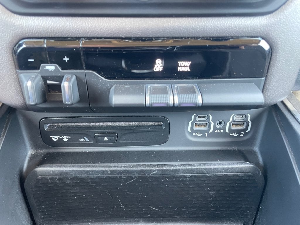 2019 RAM 1500 Big Horn/Lone Star Crew Cab 4x4 6'4" Box