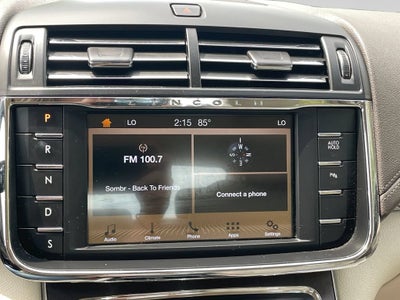 2017 Lincoln Continental Premiere