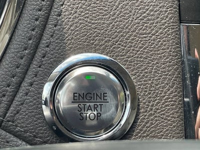 2017 Lincoln Continental Premiere