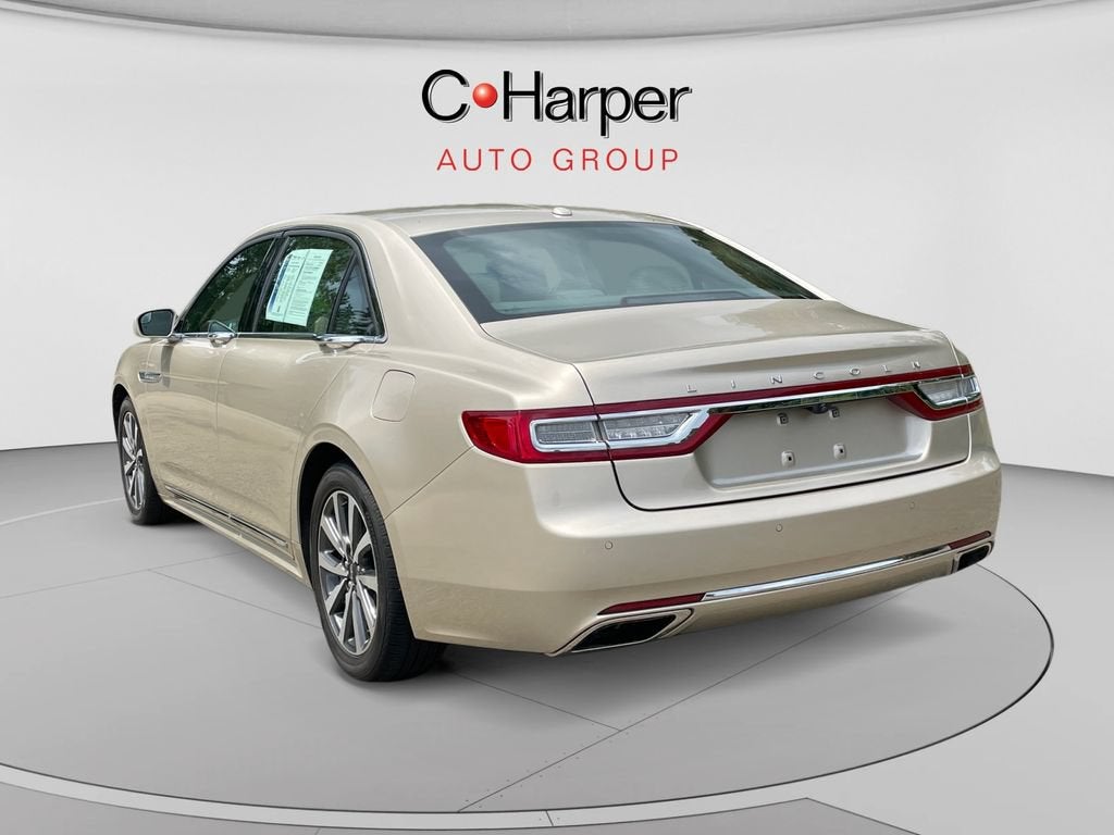 2017 Lincoln Continental Premiere