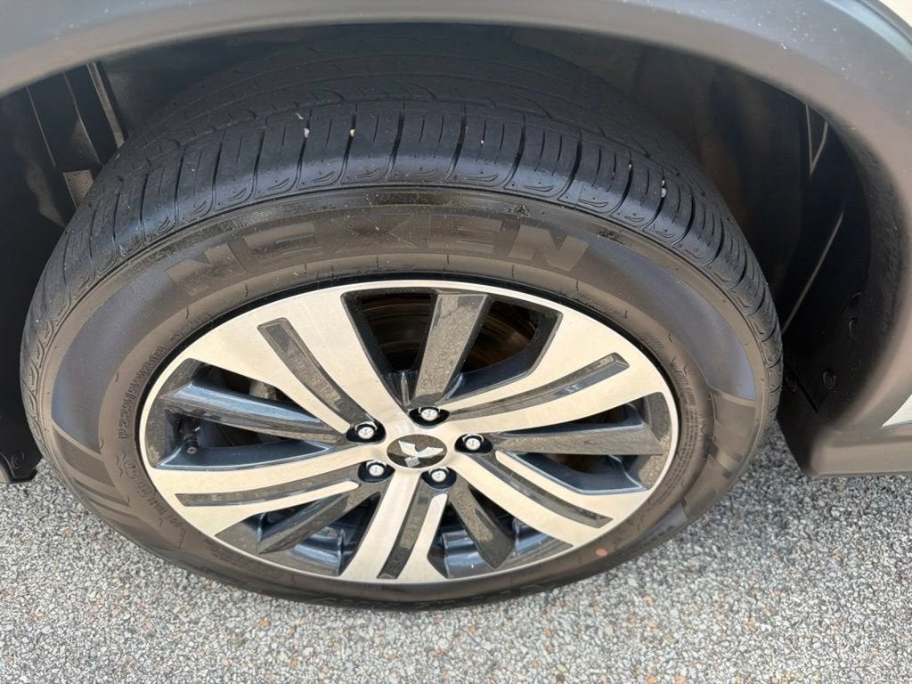 2025 Mitsubishi Outlander Sport S