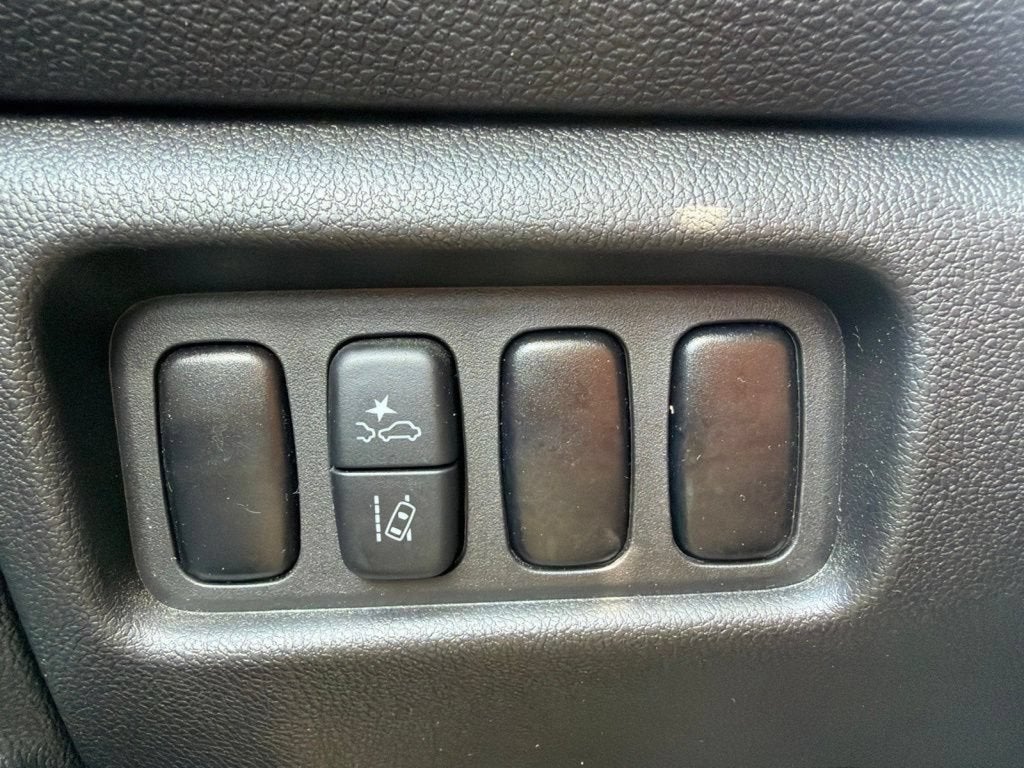 2025 Mitsubishi Outlander Sport S