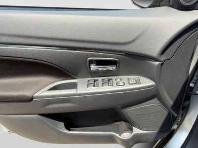 2025 Mitsubishi Outlander Sport S
