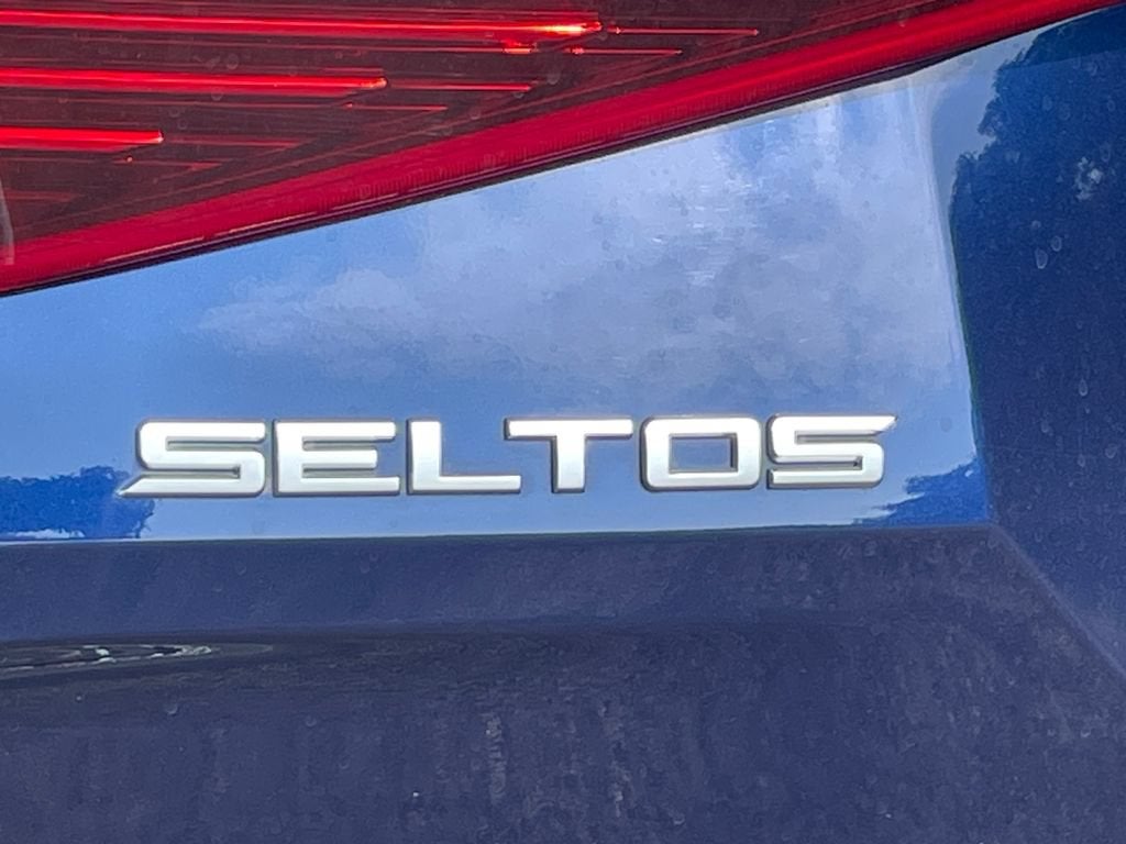 2022 Kia Seltos EX